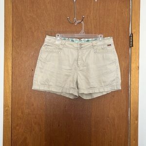 Cream Coloured shorts w/ cool stitching on back pockets